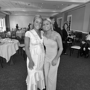 Meet your Posher, Maddie